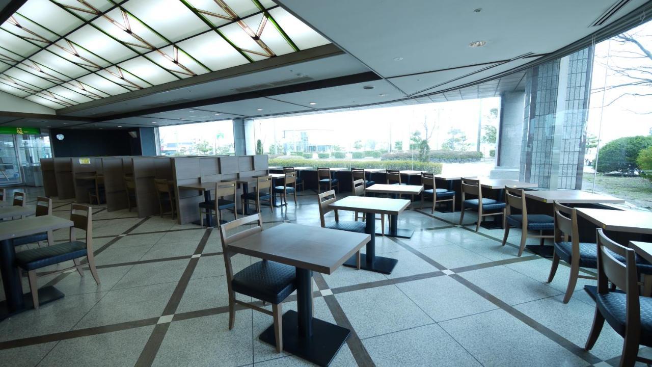 Route Inn Grantia Komatsu Airport Eksteriør bilde